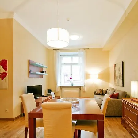 Apartamento Solar Town Hall Square Talin